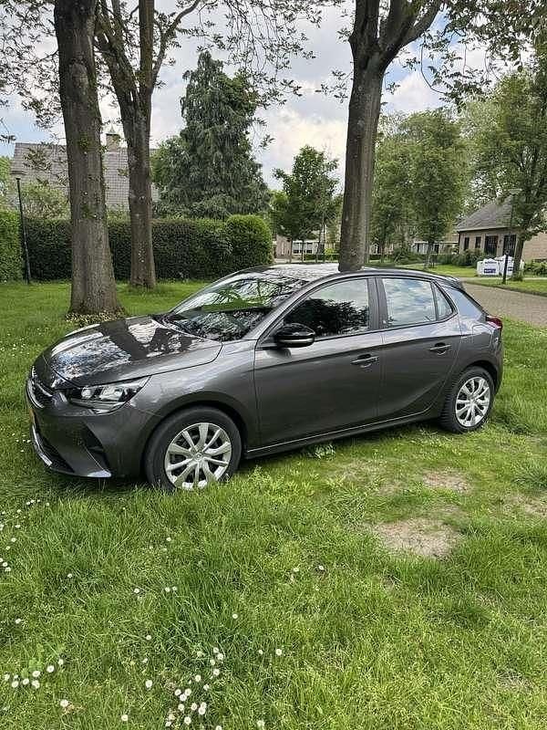 Grijs Occasion 2020 Opel Corsa-e GS Line Hatchback | € 11.500 (Goede deal) - Afbeelding 1/4