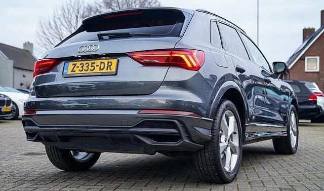 Occasion Audi Q3 Sport 150 PK (110 kW) 2022 Grijs (metallic) SUV
