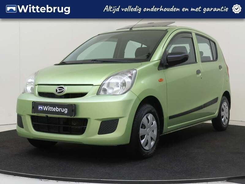 Groen Gebruikt 2009 Daihatsu Cuore Hatchback | € 6.425 - Afbeelding 1/3