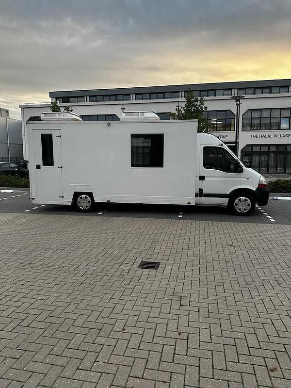 Occasion Renault Master 120 PK (88 kW) 2006 Wit Cabriolet