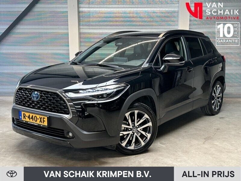 Zwart Gebruikt 2022 Toyota Corolla Cross Edition SUV | € 35.740 (Eerlijke prijs) - Afbeelding 1/4