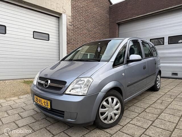 Grijs Gebruikt 2005 Opel Meriva Enjoy MPV | € 1.495 (Goede deal) - Afbeelding 1/4