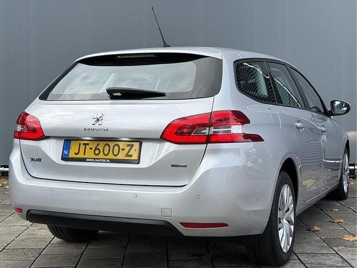 Occasion Peugeot 308 SW 112 PK (82 kW) 2016 Grijs Stationwagen