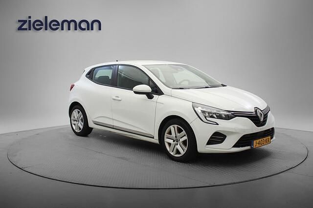 Wit Gebruikt 2020 Renault Clio V Zen Hatchback | € 9.845 (Eerlijke prijs) - Afbeelding 1/4