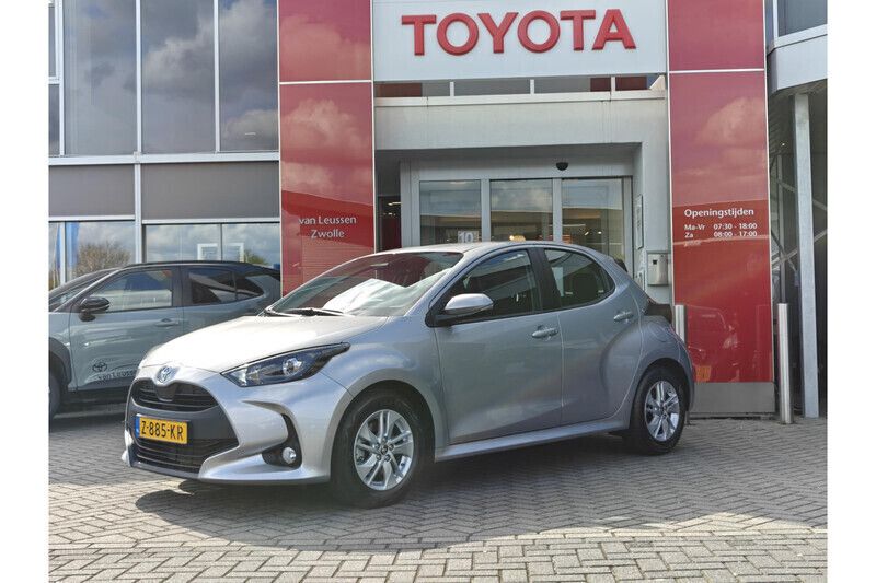 Gebruikt 2024 Toyota Yaris Hybrid Active | € 23.499 (Super prijs) - Afbeelding 1/1