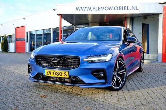 Blauw Gebruikt 2019 Volvo S60 R-Design Sedan | € 27.450 (Super prijs) - Afbeelding 1/4