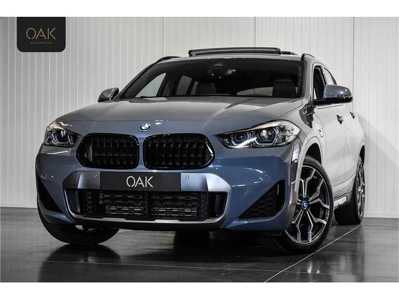 Grijs Gebruikt 2022 BMW X2 SUV | € 37.900 (Duur) - Afbeelding 1/3
