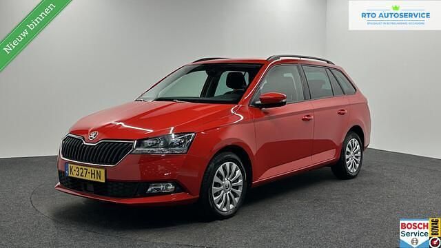 Rood Gebruikt 2021 Skoda Fabia Ambition Stationwagen | € 14.000 (Eerlijke prijs) - Afbeelding 1/4