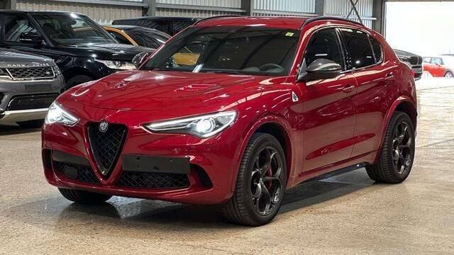 Rood Gebruikt 2020 Alfa Romeo Stelvio Quadrifoglio SUV | € 44.500 - Afbeelding 1/4