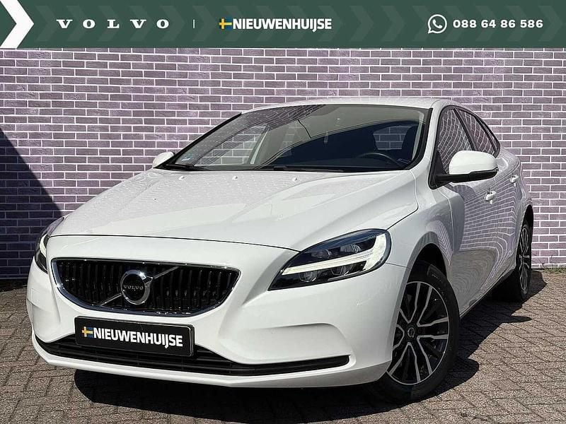 Gebruikt 2016 Volvo V40 Stationwagen | € 16.899 (Duur) - Afbeelding 1/3