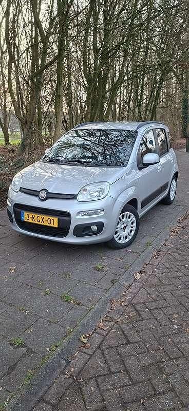 Zilver Gebruikt 2013 Fiat Panda Pop Star MPV | € 3.950 (Goede deal) - Afbeelding 1/4