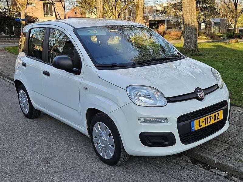 Occasion Fiat Panda Pop Star 69 PK (50 kW) 2017 Wit Hatchback