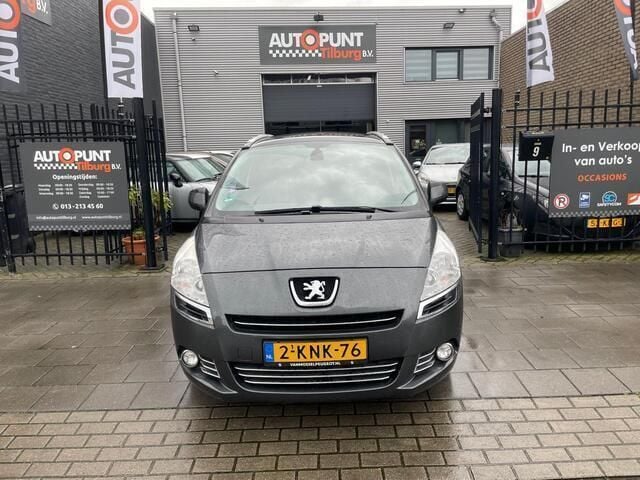 Occasion Peugeot 5008 Style 157 PK (115 kW) 2013 Grijs, metallic lak MPV