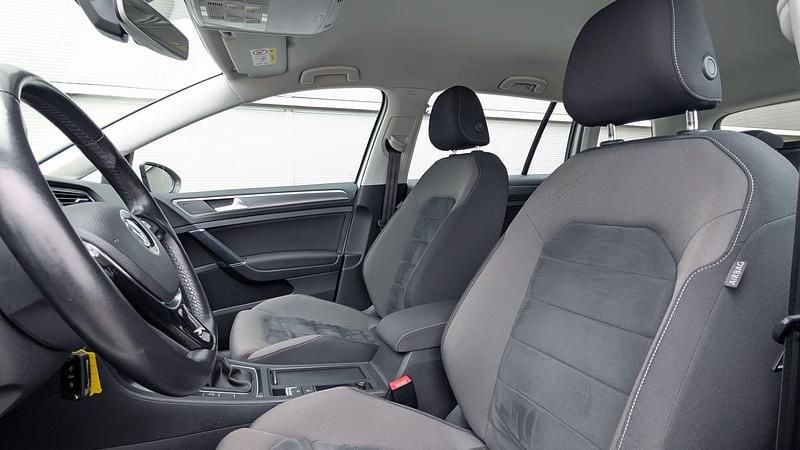 Occasion VW Golf VII Comfortline 131 PK (96 kW) 2019 Wit Stationwagen