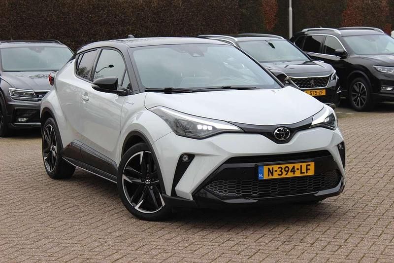 Occasion Toyota C-HR Sport 98 PK (72 kW) 2021 Grijs (metallic) SUV