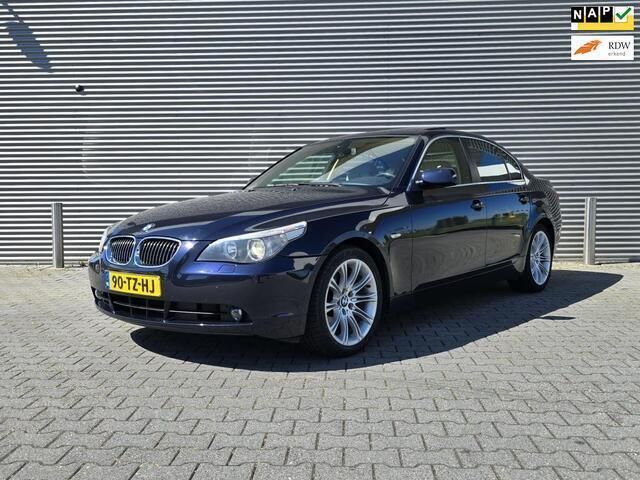 Blauw, metallic lak Gebruikt 2007 BMW 525 Comfort Edition Sedan | € 7.999 (Eerlijke prijs) - Afbeelding 1/4