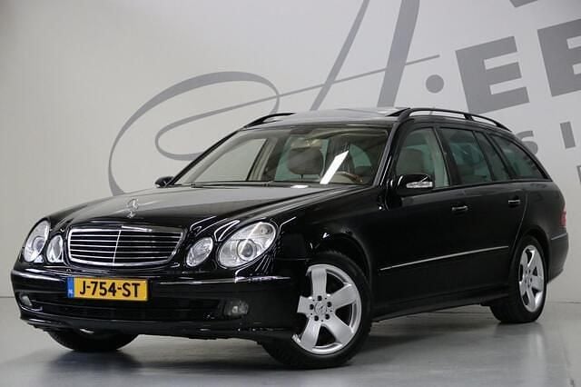 Zwart Gebruikt 2005 Mercedes 500 Elegance Stationwagen | € 11.750 (Eerlijke prijs) - Afbeelding 1/4