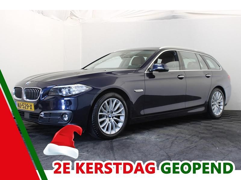 Blauw Gebruikt 2017 BMW 520 Luxury Line Stationwagen | € 13.999 (Super prijs) - Afbeelding 1/4
