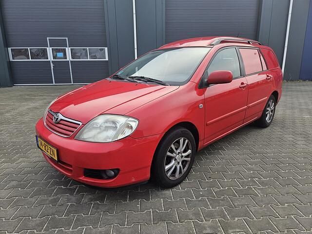 Rood Occasion 2006 Toyota Corolla Terra Van | € 1.999 - Afbeelding 1/4