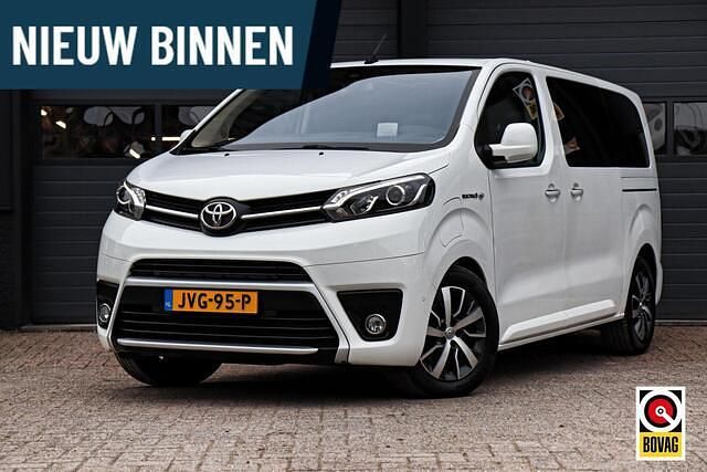 Wit Occasion 2022 Toyota Proace Verso Stationwagen | € 32.950 (Goede deal) - Afbeelding 1/4