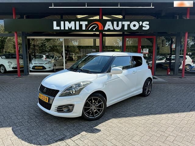 Wit Gebruikt 2012 Suzuki Swift Hatchback | € 7.499 (Eerlijke prijs) - Afbeelding 1/4