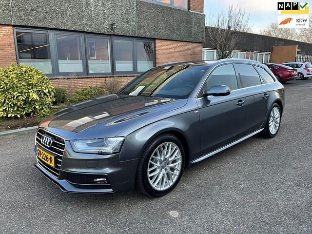 Occasion Audi A4 170 PK (125 kW) 2015 Grijs (metallic) Stationwagen