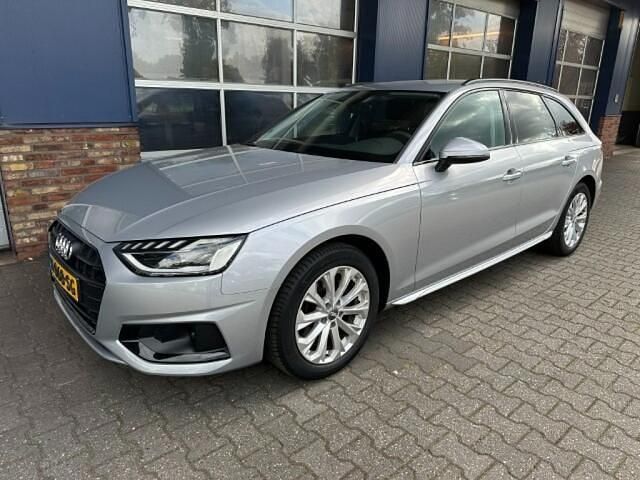 Grijs Gebruikt 2020 Audi A4 Stationwagen | € 23.950 (Eerlijke prijs) - Afbeelding 1/4