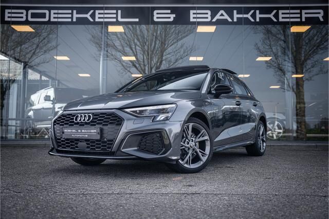 Grijs, metallic lak Gebruikt 2022 Audi A3 Sportback S-Line Hatchback | € 36.950 (Duur) - Afbeelding 1/4