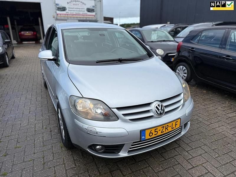 Grijs Gebruikt 2006 VW Golf Plus Sportline MPV | € 2.400 (Eerlijke prijs) - Afbeelding 1/4