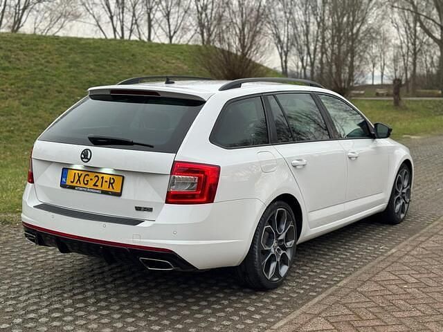 Occasion Skoda Octavia RS 220 PK (161 kW) 2016 Wit Hatchback