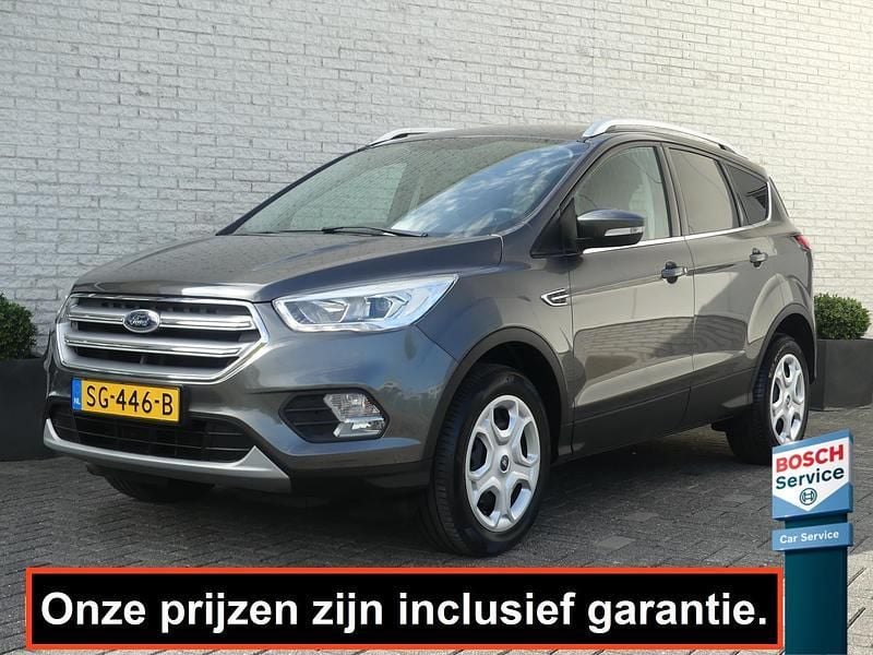 Grijs Gebruikt 2018 Ford Kuga Ultimate SUV | € 15.900 (Goede deal) - Afbeelding 1/4