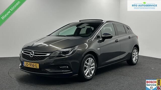 Grijs Occasion 2016 Opel Astra Innovation Hatchback | € 7.000 (Eerlijke prijs) - Afbeelding 1/4