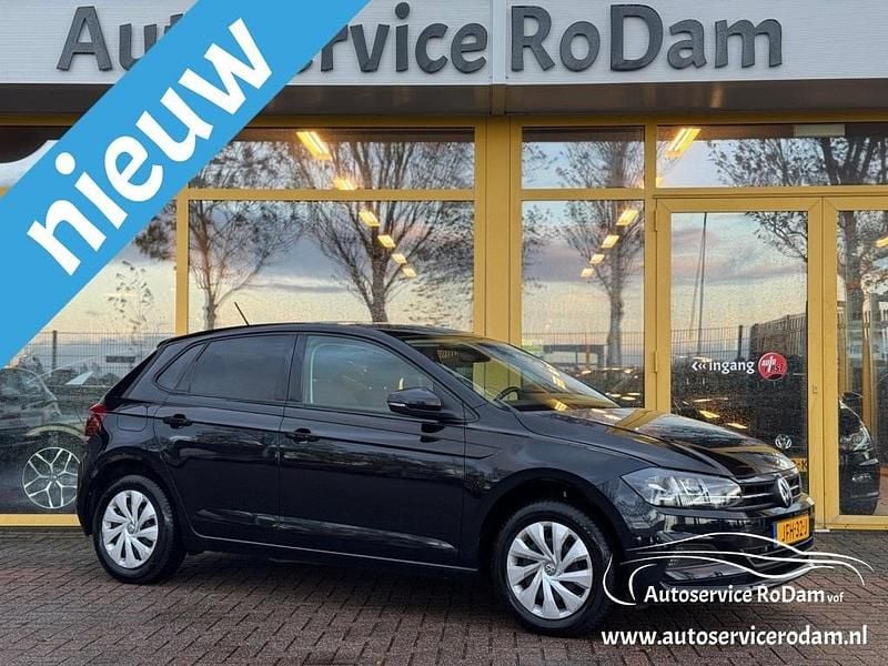 Zwart Gebruikt 2019 VW Polo Hatchback | € 12.950 (Goede deal) - Afbeelding 1/4