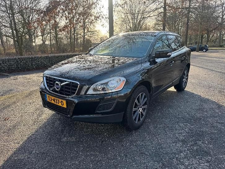 Occasion 2011 Volvo XC60 SUV | € 8.950 (Goede deal) - Afbeelding 1/4