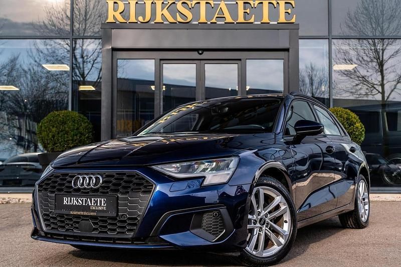 Occasion Audi A3 Sportback e-tron Advanced 204 PK (150 kW) 2024 Blauw Hatchback