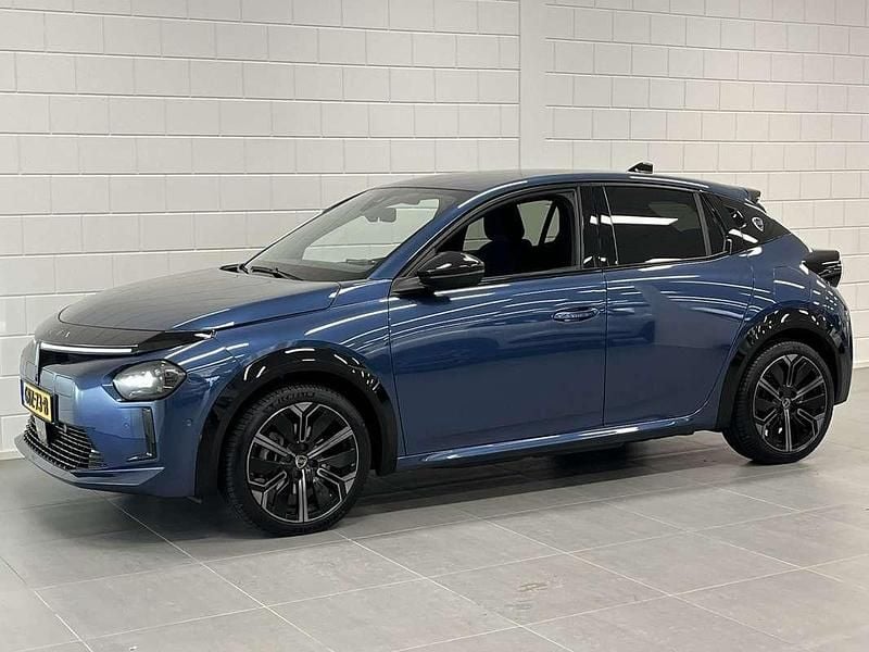 Occasion Lancia Ypsilon 206 kW (281 PK) 2024 Blauw (metallic) Hatchback