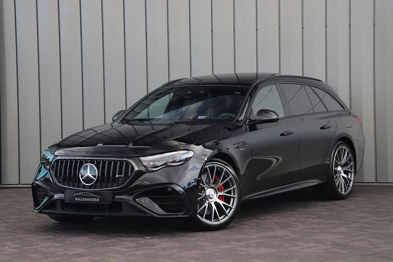 Zwart, metallic lak Gebruikt 2024 Mercedes E53 AMG AMG Stationwagen | € 116.500 - Afbeelding 1/4