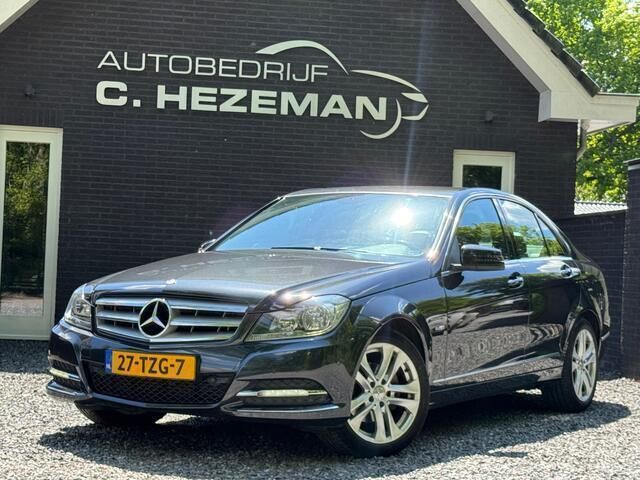 Grijs Gebruikt 2012 Mercedes C180 Avantgarde Sedan | € 9.945 (Eerlijke prijs) - Afbeelding 1/4