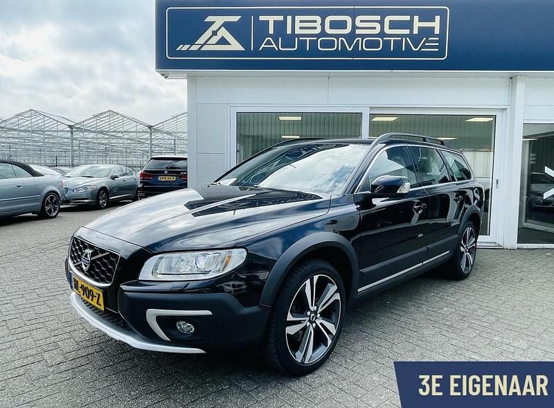 Zwart (metallic) Gebruikt 2015 Volvo XC70 Stationwagen | € 13.795 (Goede deal) - Afbeelding 1/4