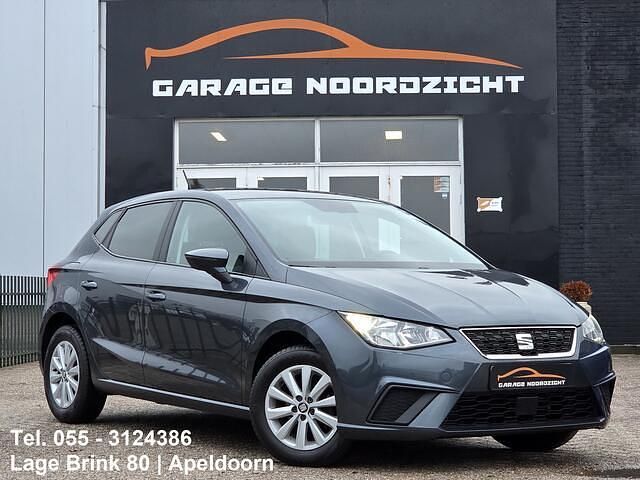 Grijs Gebruikt 2019 Seat Ibiza Business Hatchback | € 12.495 (Eerlijke prijs) - Afbeelding 1/4