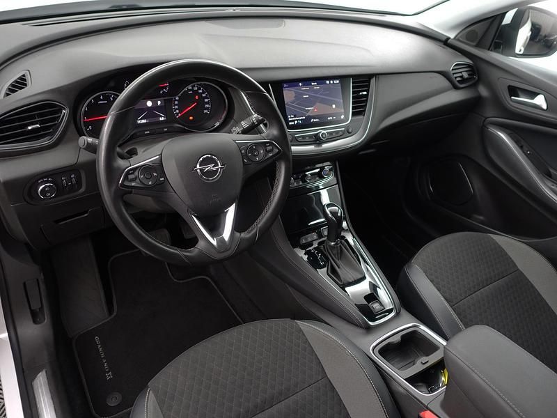 Occasion Opel Grandland X Sport 131 PK (96 kW) 2018 Wit metallic SUV