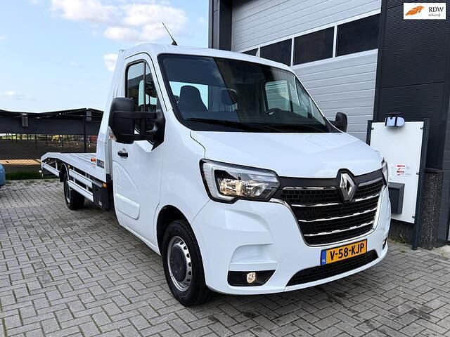 Wit Gebruikt 2024 Renault Master Van | € 37.950 (Goede deal) - Afbeelding 1/4