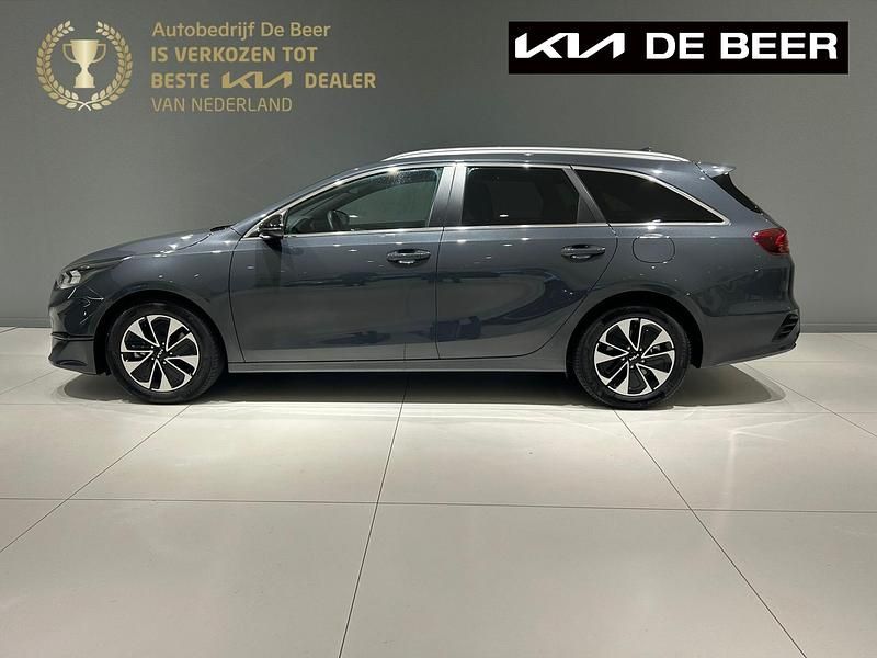Grijs Gebruikt 2025 Kia Ceed Sportswagon Stationwagen | € 31.995 - Afbeelding 1/4