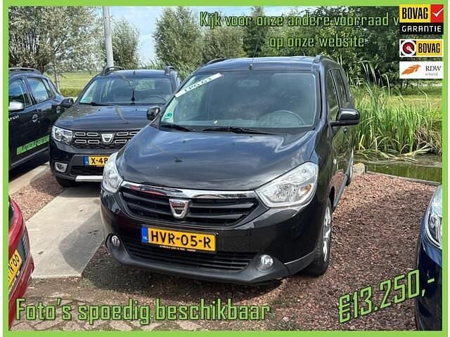 Zwart Gebruikt 2014 Dacia Lodgy MPV | € 13.250 - Afbeelding 1/4