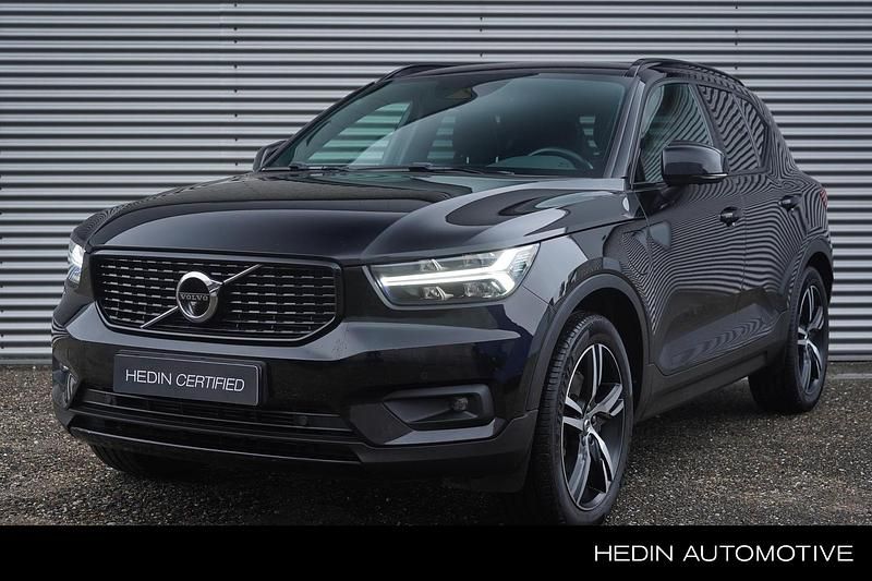 Zwart Gebruikt 2021 Volvo XC40 R-Design SUV | € 34.995 (Duur) - Afbeelding 1/4