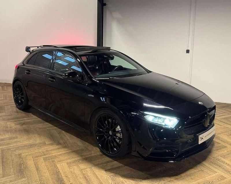 Occasion Mercedes A35 AMG AMG 306 PK (225 kW) 2019 Zwart Hatchback