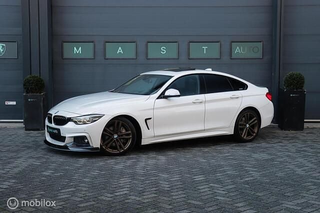 Wit (metallic) Occasion 2017 BMW 440 Executive Coupé | € 29.740 (Eerlijke prijs) - Afbeelding 1/4