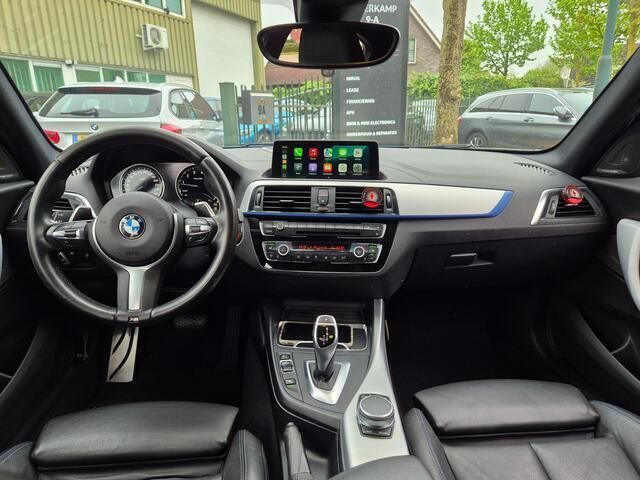 Occasion BMW 120 Executive 184 PK (135 kW) 2018 Blauw Hatchback