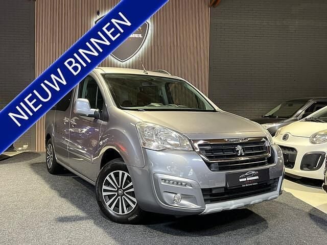 Zilver Gebruikt 2018 Peugeot Partner Tepee Allure MPV | € 10.950 (Super prijs) - Afbeelding 1/4