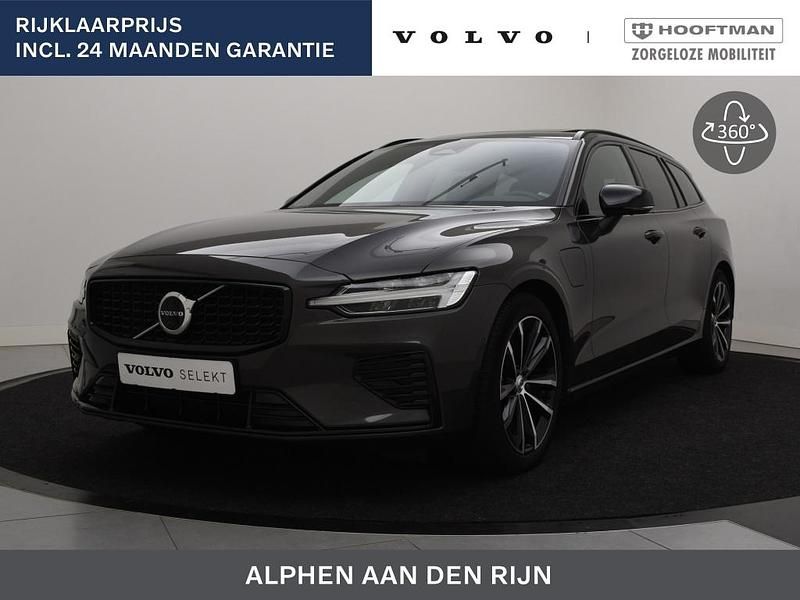 Grijs Gebruikt 2022 Volvo V60 Plus Stationwagen | € 40.900 (Iets duurder) - Afbeelding 1/4